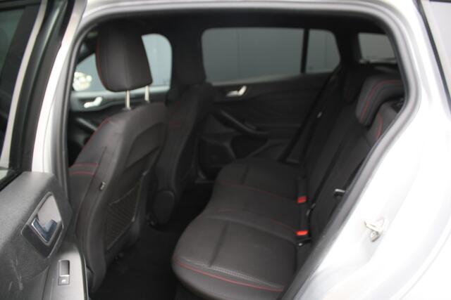 Ford FOCUS Wagon 1.0 EcoBoost Hybrid ST Line Business RIJKLAAR - NAVIGATIE - CAMERA