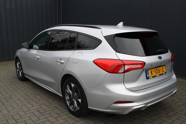 Ford FOCUS Wagon 1.0 EcoBoost Hybrid ST Line Business RIJKLAAR - NAVIGATIE - CAMERA