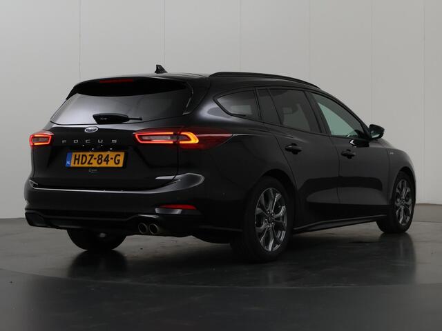 Ford FOCUS 1.0 EcoBoost Hybrid ST Line | Panoramadak | Parkeercamera | Winterpakket | Cruise Control Adaptief | Dodehoekdetectie | Navigatie |