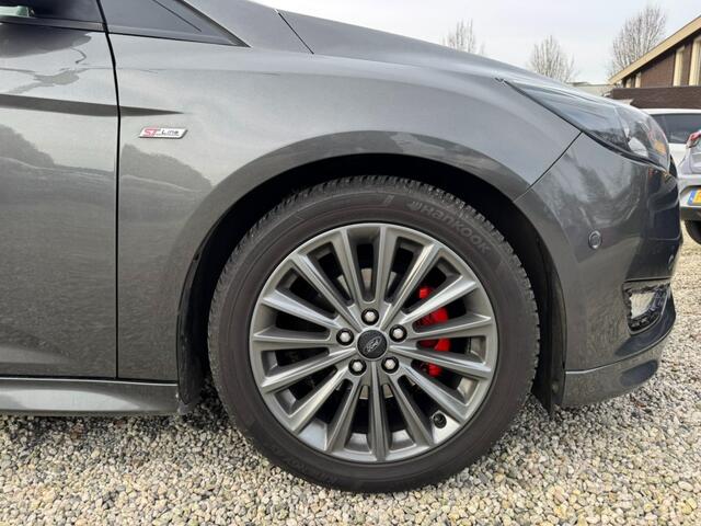Ford FOCUS Wagon 1.0 ST-Line,Winterpack,Carplay,Navi,Clima,Cruise,PDC,Trekh