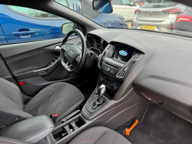 Ford FOCUS Wagon 1.0 ST-Line,Winterpack,Carplay,Navi,Clima,Cruise,PDC,Trekh