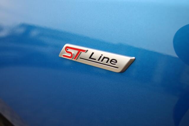 Ford FOCUS Wagon 1.0 EcoBoost 125 PK Hybrid ST Line Business TREKHAAK | NAVIGATIE | 17 LM VELGEN |