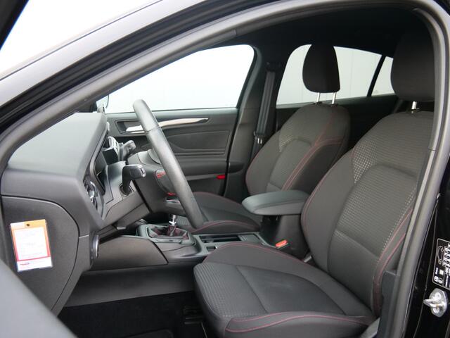 Ford FOCUS 1.0 EcoBoost 125pk Mild Hybrid ST Line Business Navigatie / LED / Camera