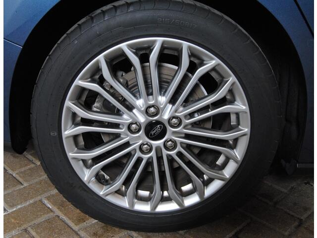 Ford FOCUS 1.0 EcoB. Tr Ed. bns