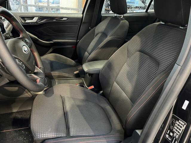 Ford FOCUS Wagon EcoBoost Hybrid 155 pk ST Line X | Pano | Winter Pack | AGR | Adapt. cruise | Camera I HUD I Alarm | gar. tm 2027