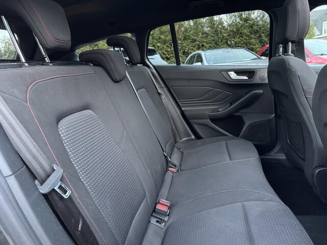 Ford FOCUS Wagon 1.0 125pk EB ST Line, Panoramadak | Trekhaak