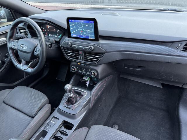 Ford FOCUS Wagon 1.0 125pk EB ST Line, Panoramadak | Trekhaak
