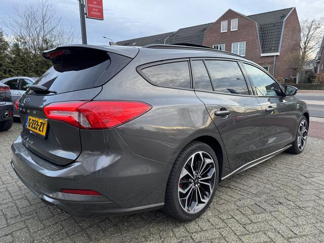 Ford FOCUS Wagon 1.0 125pk EB ST Line, Panoramadak | Trekhaak