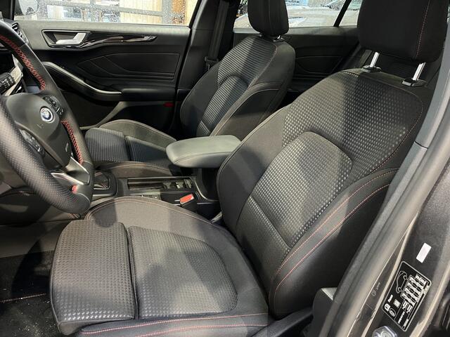Ford FOCUS Wagon EcoBoost 125PK Hybrid ST Line | Pano I AGR stoelen I Sync4 I Camera I All season I fabr. gar. tm 08-2027