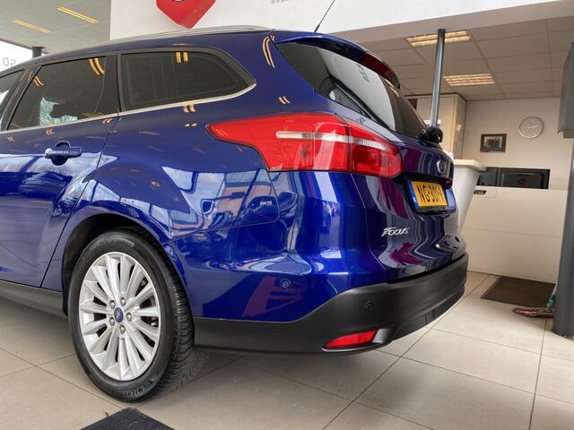 Ford FOCUS Wagon 1.0 Titanium,Navigatie,Parkeerassistent,Climate&Cruiscontrol,Keyless,Spraakbediening,V&A Sensoren,17 Inch Lmv