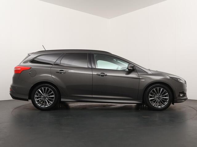 Ford FOCUS Wagon 1.0 | 127.405 KM | Airco | Trekhaak |