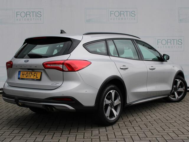 Ford FOCUS Wagon 1.5 EcoBoost Active Business NL AUTO | CAMERA | TREKHAAK | STUURWIEL VERW |