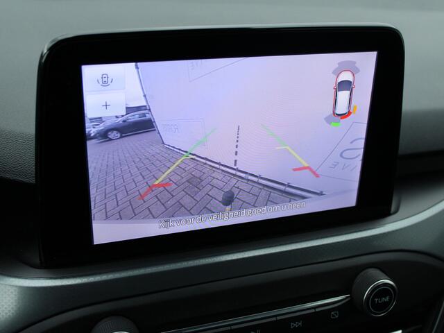 Ford FOCUS Wagon 1.5 EcoBoost Active Business NL AUTO | CAMERA | TREKHAAK | STUURWIEL VERW |