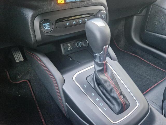 Ford FOCUS 1.0 EcoBoost Hybrid ST Line X Wagon | Locatie Drachten | Winter Pack | 12.3 inch Digital Cockpit | Achteruitrijcamera | Draadloos opladen | Keyless Entry