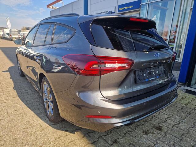 Ford FOCUS 1.0 EcoBoost Hybrid ST Line Wagon | Locatie Drachten | Automaat | Winterpack | 12.3 inch Digital Cockpit | Achteruitrijcamera | Draadloos opladen | Keyless Entry