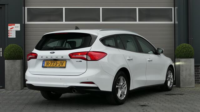 Ford FOCUS Wagon 1.0 EcoBoost Hybrid Trend Edition Business |1e eig!|Camera|Carplay!