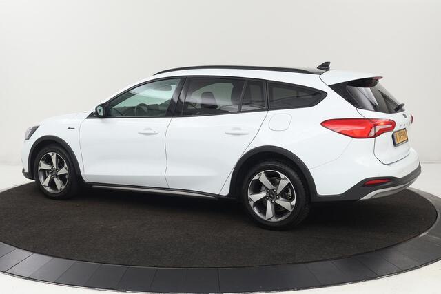 Ford FOCUS 1.0 EcoBoost Active | Panoramadak | Adaptive cruise | Camera | Carplay | Navigatie | Keyless | Full LED | Comfortstoelen