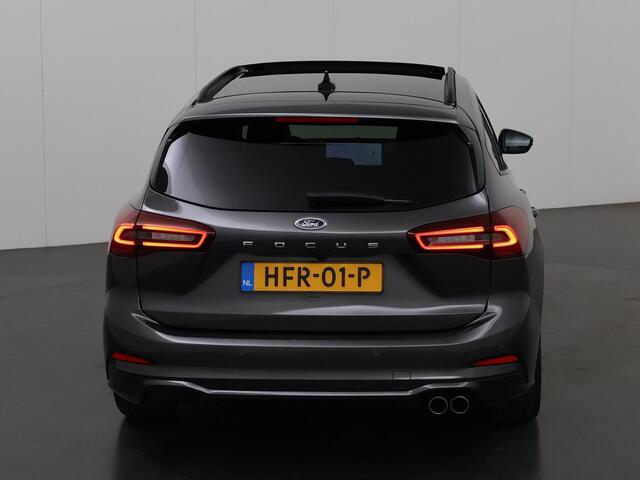 Ford FOCUS 1.0 EcoBoost Hybrid ST Line | Panoramadak | Parkeercamera | Winterpakket | Cruise Control Adaptief | Dodehoekdetectie | Navigatie |