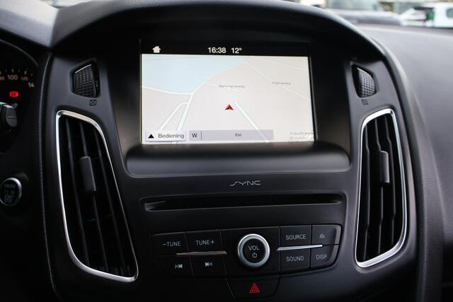 Ford FOCUS Wagon 1.0 Titanium Camera | Navi | Carplay | Pdc | Parker Hulp | Nap | Nederlandse Auto