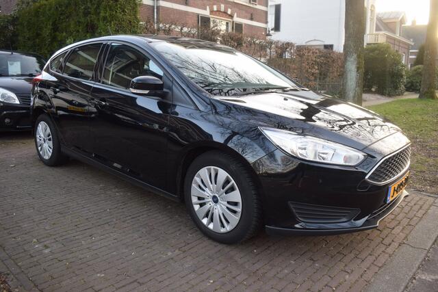 Ford FOCUS 1.0 Edition N.Distributie