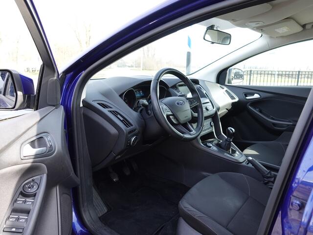Ford FOCUS Wagon 1.0 Lease Edition 100PK TREKH. | NAVI | LMV | CRUISE | PDC