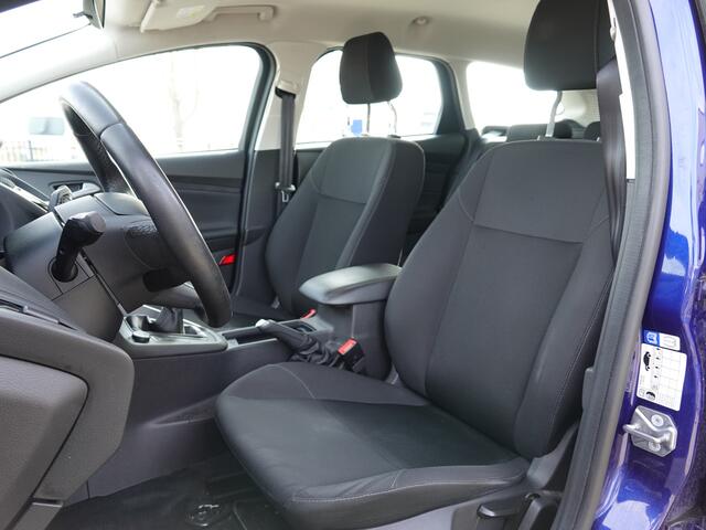 Ford FOCUS Wagon 1.0 Lease Edition 100PK TREKH. | NAVI | LMV | CRUISE | PDC
