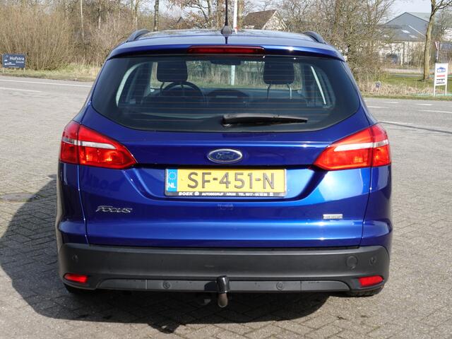 Ford FOCUS Wagon 1.0 Lease Edition 100PK TREKH. | NAVI | LMV | CRUISE | PDC