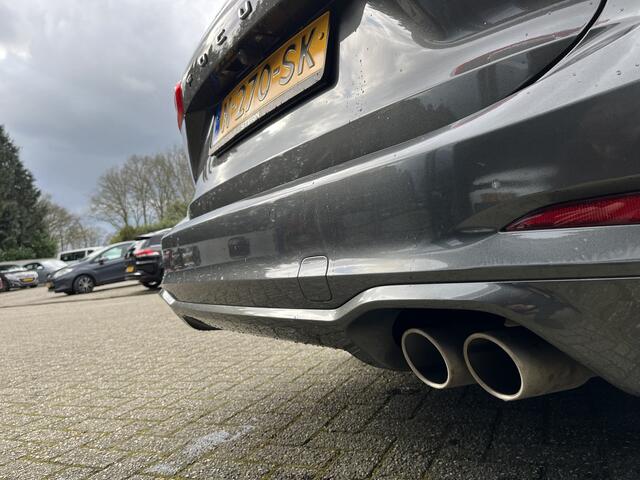 Ford FOCUS Wagon 1.0 EcoBoost Hybrid ST Line Winterpack