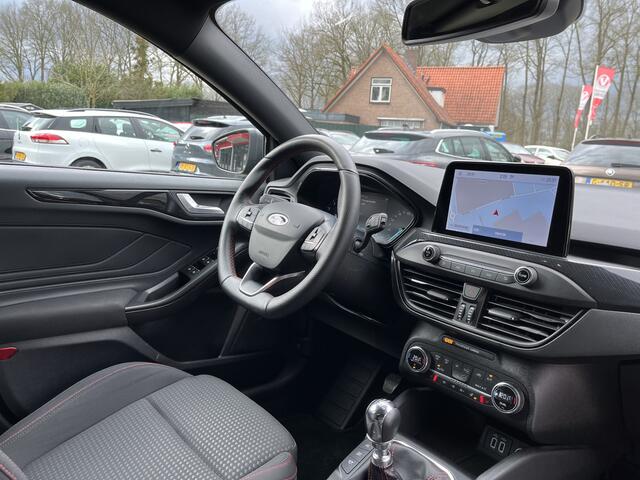 Ford FOCUS Wagon 1.0 EcoBoost Hybrid ST Line Winterpack