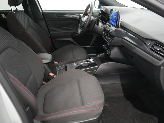 Ford FOCUS Wagon 1.0 EcoBoost Titanium Business | Winterpakket | Clima | Navi