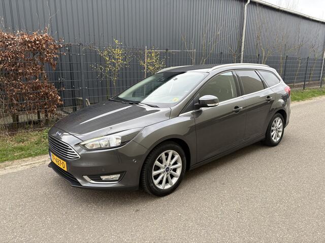 Ford FOCUS Wagon 1.0 Titanium / NAVI / CRUISE / AIRCO ECC / STUURVERWARMING / PDC / 151dkm!