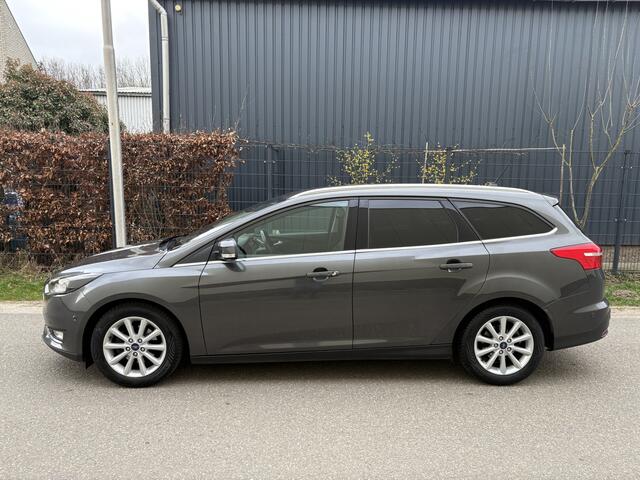 Ford FOCUS Wagon 1.0 Titanium / NAVI / CRUISE / AIRCO ECC / STUURVERWARMING / PDC / 151dkm!