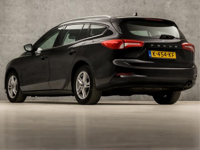 Ford FOCUS Wagon 1.0 EcoBoost Sport (APPLE CARPLAY, GROOT NAVI, CLIMATE, LANE ASSIST, SPORTSTOELEN, CAMERA, LED KOPLAMPEN, NIEUWSTAAT)