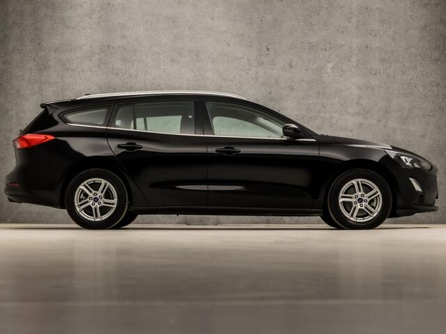 Ford FOCUS Wagon 1.0 EcoBoost Sport (APPLE CARPLAY, GROOT NAVI, CLIMATE, LANE ASSIST, SPORTSTOELEN, CAMERA, LED KOPLAMPEN, NIEUWSTAAT)