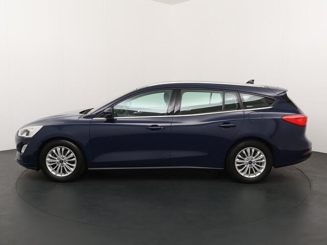 Ford FOCUS Wagon EcoBoost 125pk Titanium | Adapt. Cruise | Panorama | B&O | Clima | Dealer onderhouden