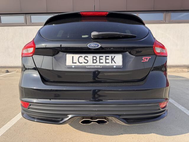 Ford FOCUS 2.0 ST 250 Pk | Recaro | Navi | Klima | Sync | Stoel en Stuur verw. | % Bovag Occasion Partner %
