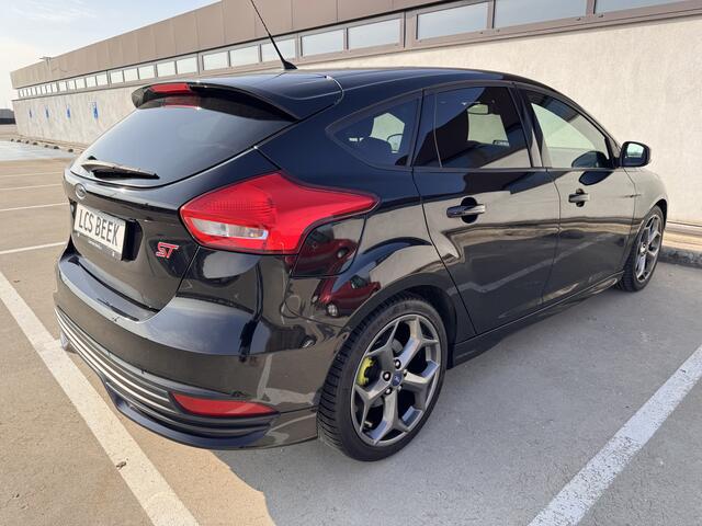 Ford FOCUS 2.0 ST 250 Pk | Recaro | Navi | Klima | Sync | Stoel en Stuur verw. | % Bovag Occasion Partner %