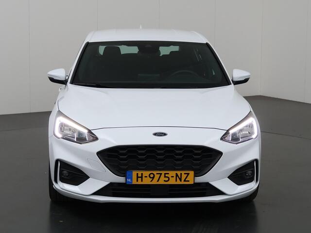 Ford FOCUS 1.0 EcoBoost ST Line Business | Cruise Control | Airco | Keyless Go | Navigatiesysteem
