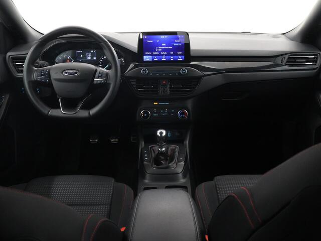 Ford FOCUS 1.0 EcoBoost ST Line Business | Cruise Control | Airco | Keyless Go | Navigatiesysteem