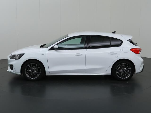 Ford FOCUS 1.0 EcoBoost Hybrid ST Line Business | Cruise control Adaptief | Winterpack | Full LED Koplampen | Parkeercamera | Navigatie | Climate control