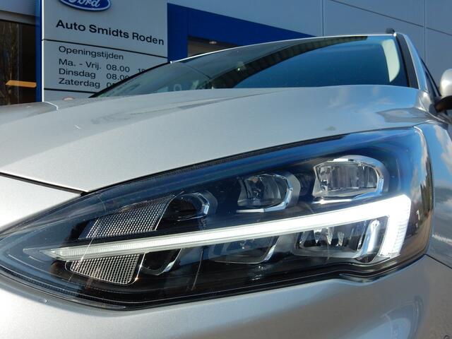Ford FOCUS Wagon 1.5 150PK EcoBoost Active Business | Winter Pack | 18-inch | Trekhaak | BLIS | Camera | LED | AGR stoelen |