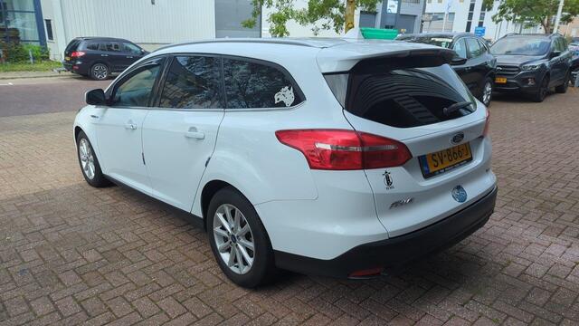 Ford FOCUS 1.5 EcoBoost 150pk Titanium Climat Apple Carplay Voorruitverwarming Wagon 1e Eigenaar Dealeronderhouden