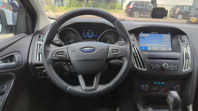 Ford FOCUS 1.5 EcoBoost 150pk Titanium Climat Apple Carplay Voorruitverwarming Wagon 1e Eigenaar Dealeronderhouden