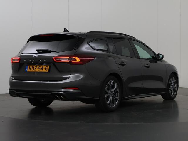 Ford FOCUS 1.0 EcoBoost Hybrid ST Line | Panoramadak | Parkeercamera | Winterpakket | Cruise Control Adaptief | Dodehoekdetectie | Navigatie |