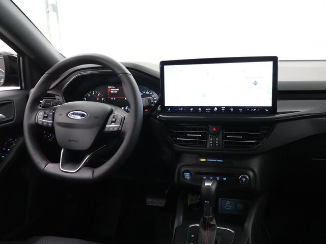 Ford FOCUS 1.0 EcoBoost Hybrid ST Line | Panoramadak | Parkeercamera | Winterpakket | Cruise Control Adaptief | Dodehoekdetectie | Navigatie |