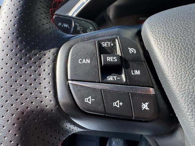 Ford FOCUS Wagon 1.0 EcoBoost ST Line Business navi