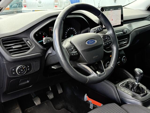 Ford FOCUS BWJ 2019 | 1.0 EcoBoost 126PK Titanium Business CLIMA / NAVI / STOELVERW. / VOORRUITVERW. / APPLE CARPLAY / SPORTSTOELEN / PDC