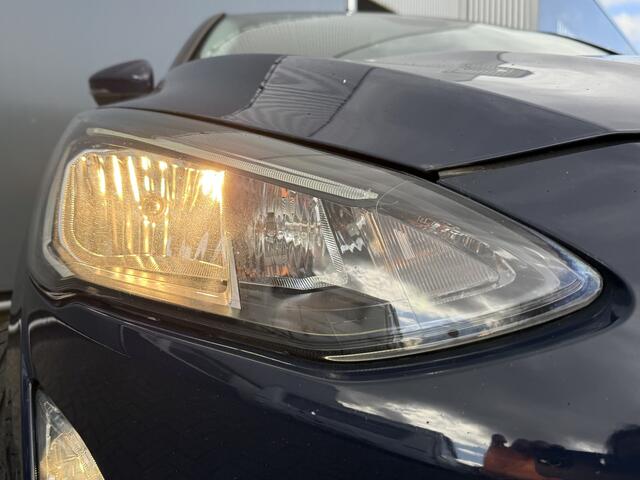 Ford FOCUS BWJ 2019 | 1.0 EcoBoost 126PK Titanium Business CLIMA / NAVI / STOELVERW. / VOORRUITVERW. / APPLE CARPLAY / SPORTSTOELEN / PDC