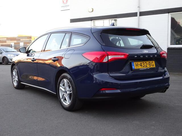 Ford FOCUS Wagon 1.0 EcoBoost Trend Edition Business Airco, navigatie, parkeersensoren voor en achter, cruise controle, licht metalen velgen, enz.