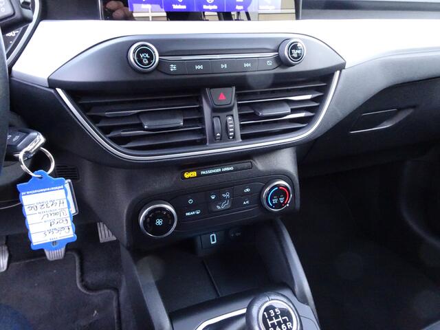 Ford FOCUS Wagon 1.0 EcoBoost Trend Edition Business Airco, navigatie, parkeersensoren voor en achter, cruise controle, licht metalen velgen, enz.